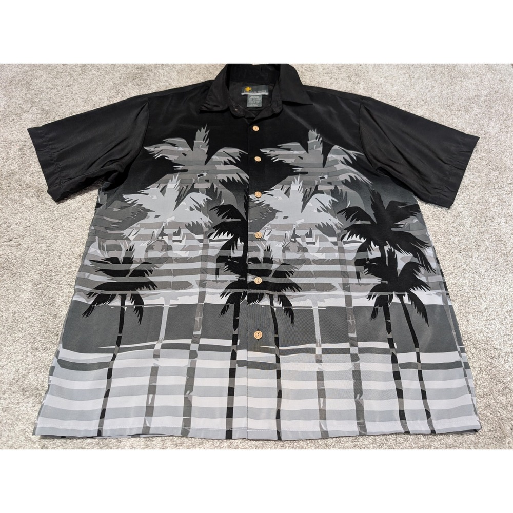 Island Tropics Shirt Mens Medium Black Palm Tree Hawaiian Button Down Vacation